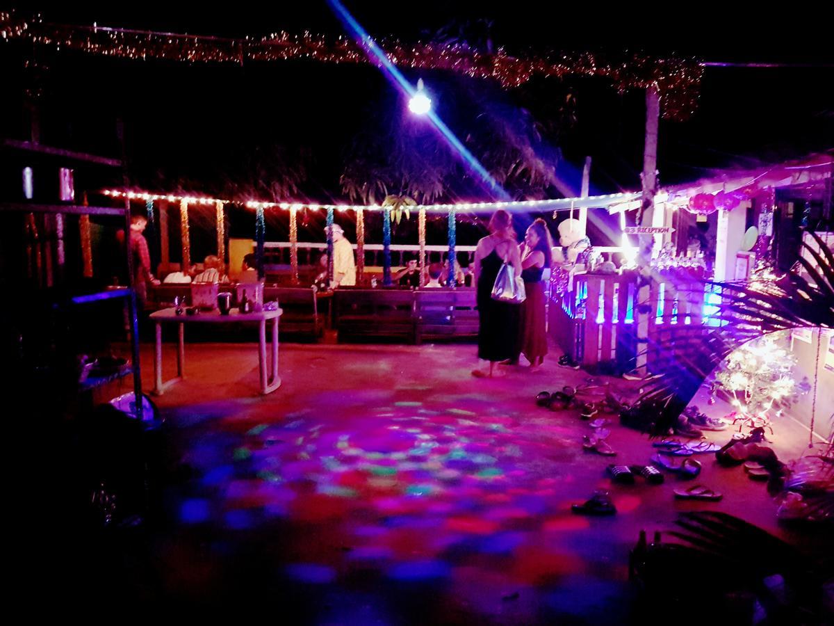 Happy Panda Hostel Arambol Goa Εξωτερικό φωτογραφία